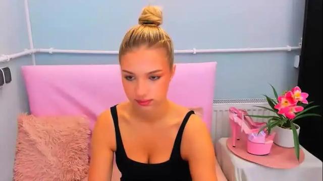 Thumbnail 1, evettegold's Stream at Chaturbate, 23 days ago