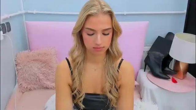 Thumbnail 1, evettegold's Stream at Chaturbate, 1 month ago