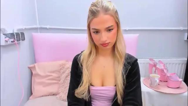 Thumbnail 2, evettegold's Stream at Chaturbate, 2 months ago