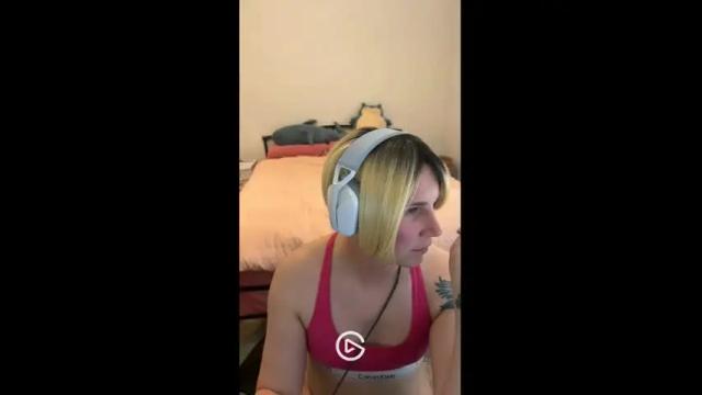 Image 4 of evey_envy Stream on Chaturbate on 14 months ago
