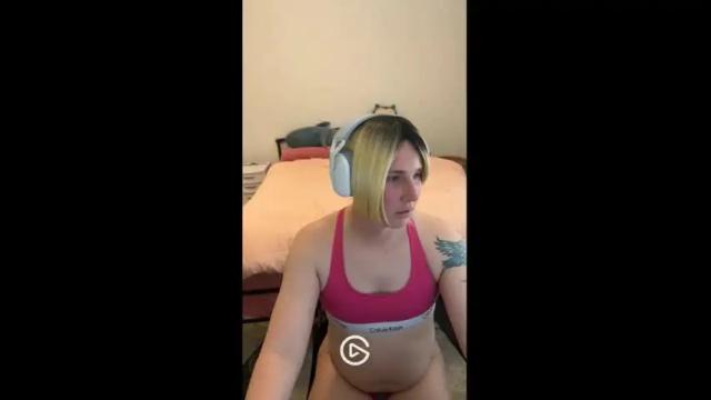 Image 8 of evey_envy Stream on Chaturbate on 14 months ago