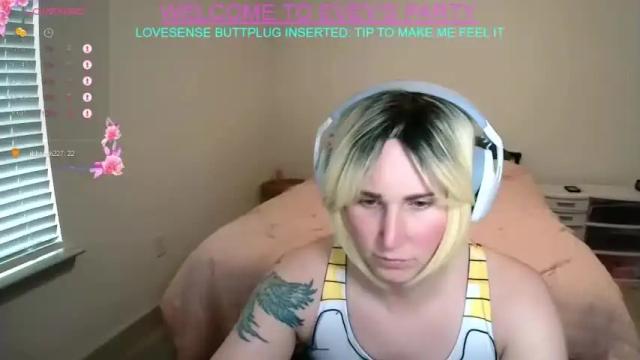 Image 8 of evey_envy Stream on Chaturbate on 18 months ago
