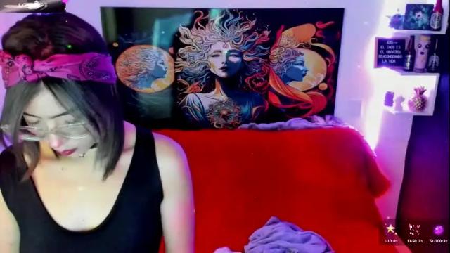 Image 11 of evie99_ Stream on Chaturbate on 2 months ago
