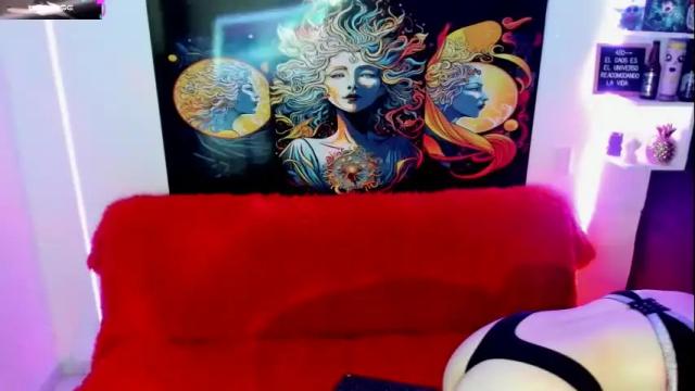 Image 10 of evie99_ Stream on Chaturbate on 2 months ago
