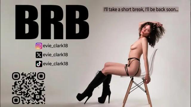 Image 8 of evie_clark_ Stream on Chaturbate on 12 days ago