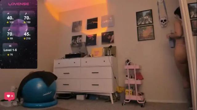 Image 11 of evie_luna Stream on Chaturbate on 1 month ago