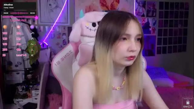 Image 11 of evie_rosen Stream on Chaturbate on 1 month ago