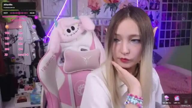 Image 8 of evie_rosen Stream on Chaturbate on 1 month ago