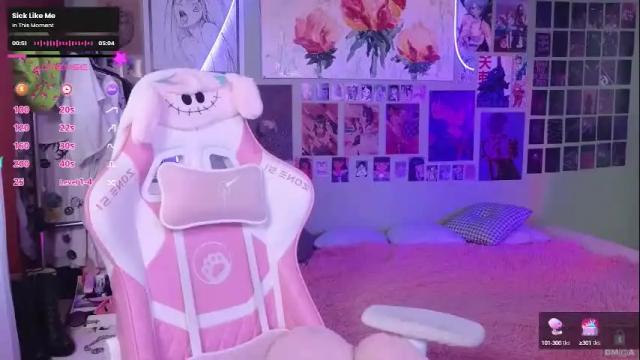 Image 12 of evie_rosen Stream on Chaturbate on 25 days ago