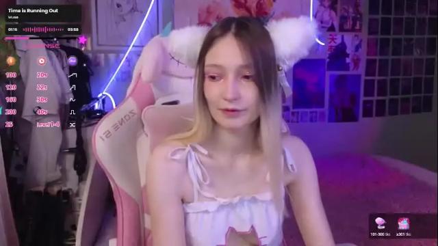 Image 7 of evie_rosen Stream on Chaturbate on 7 days ago