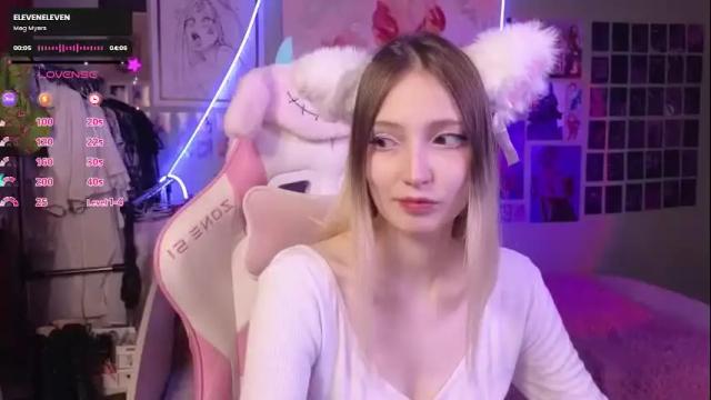 Image 3 of evie_rosen Stream on Chaturbate on 2 days ago