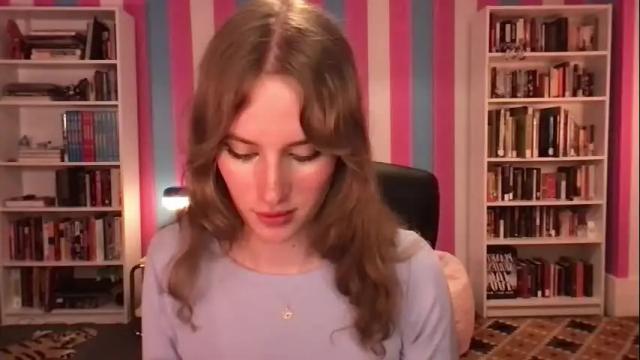 Image 10 of eviecam Stream on Chaturbate on 6 months ago