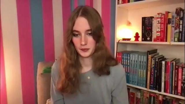 Image 3 of eviecam Stream on Chaturbate on 2 months ago