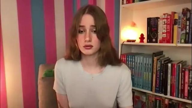 Image 8 of eviecam Stream on Chaturbate on 2 months ago