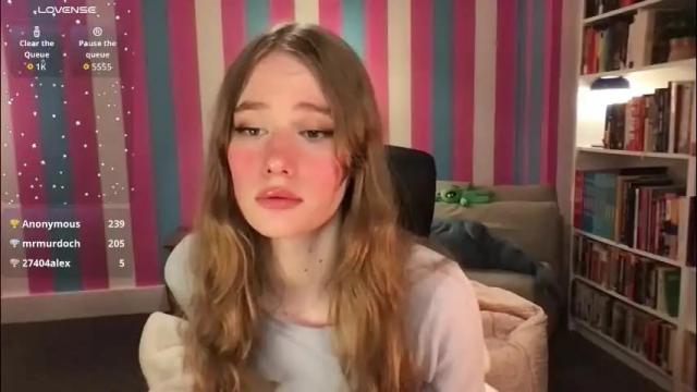 Image 4 of eviecam Stream on Chaturbate on 1 month ago