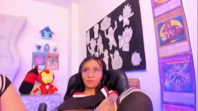 Image 10 of eviegothel Stream on Chaturbate on 2 months ago