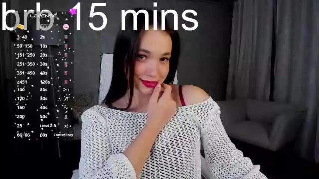 Image 10 of eviegreens Stream on Chaturbate on 26 days ago