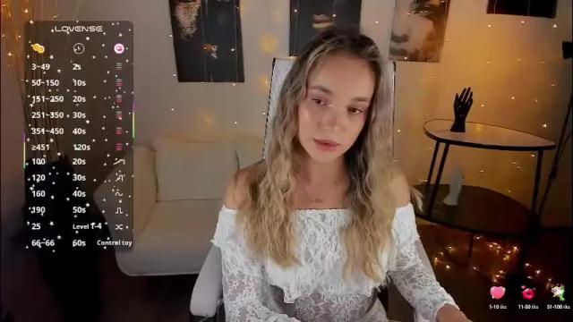 Image 3 of eviegreens Stream on Chaturbate on 2 months ago