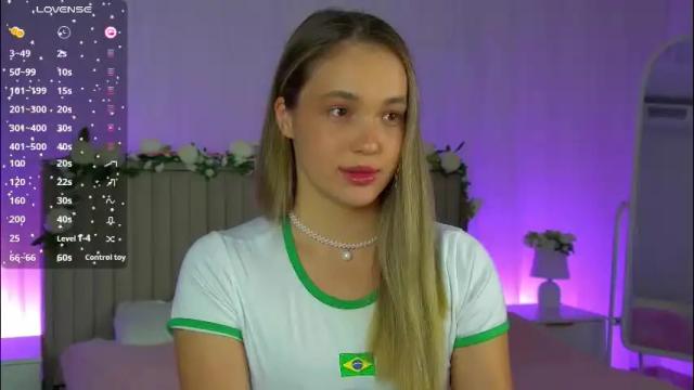 Image 2 of eviegreens Stream on Chaturbate on 1 month ago