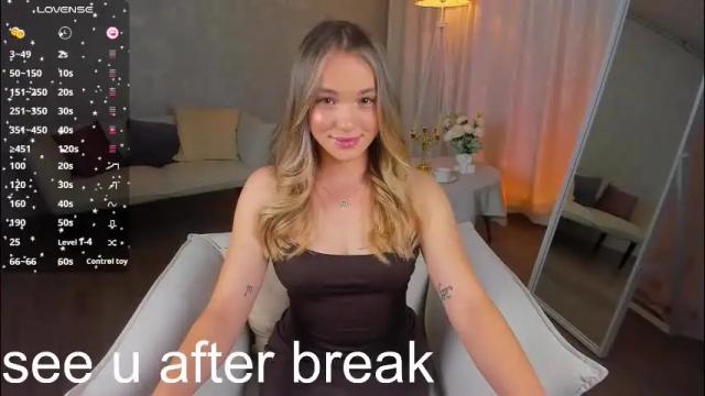 Image 3 of eviegreens Stream on Chaturbate on 1 month ago