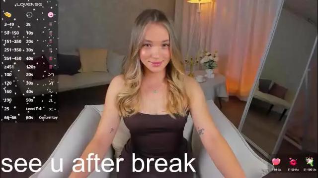 Image 4 of eviegreens Stream on Chaturbate on 1 month ago