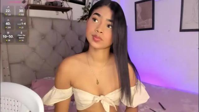 Image 2 of evieh1_ Stream on Chaturbate on 2 months ago