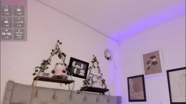 Image 7 of evieh1_ Stream on Chaturbate on 2 months ago