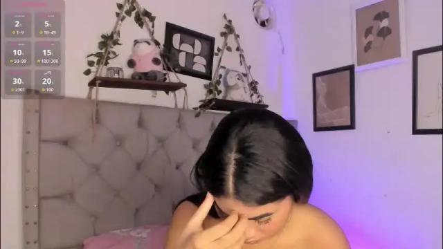 Image 8 of evieh1_ Stream on Chaturbate on 2 months ago