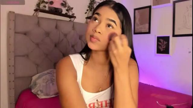 Thumbnail 1, evieh1_'s Stream at Chaturbate, 2 days ago