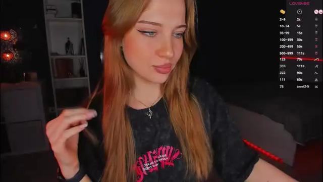 Image 3 of eviesapphire Stream on Chaturbate on 1 month ago