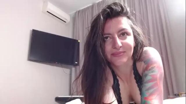 Image 4 of eviesunshine Stream on Chaturbate on 12 days ago