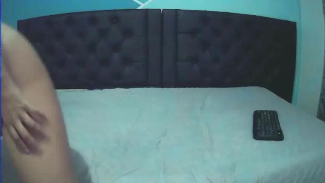 Image 4 of evoletmk Stream on Chaturbate on 28 months ago