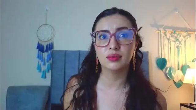 Image 8 of evoletmk Stream on Chaturbate on 2 months ago