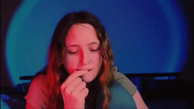 Image 12 of evoneska Stream on Chaturbate on 17 months ago