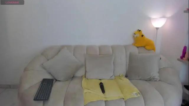 Image 11 of evva_moon69 Stream on Chaturbate on 10 days ago