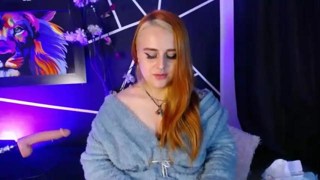 Image 11 of evy_orange Stream on Chaturbate on 15 months ago