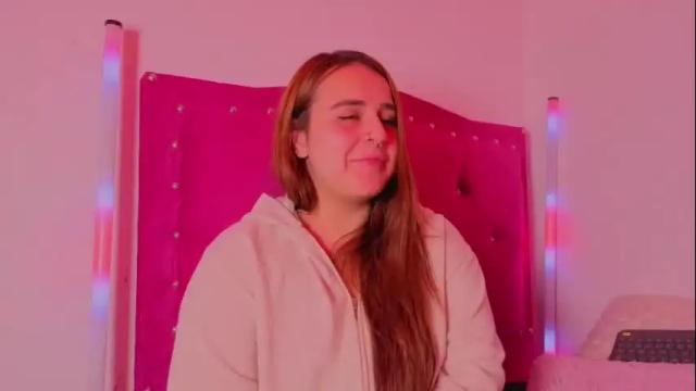 Image 11 of evy_orange1 Stream on Chaturbate on 2 months ago