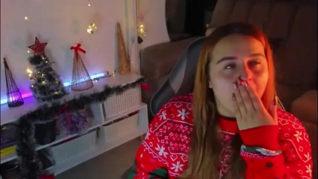 Image 7 of evy_orange1 Stream on Chaturbate on 26 days ago