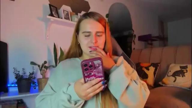 Image 4 of evy_orange1 Stream on Chaturbate on 5 days ago