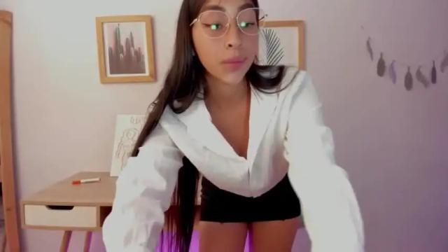 Image 7 of evy_stone Stream on Chaturbate on 13 months ago