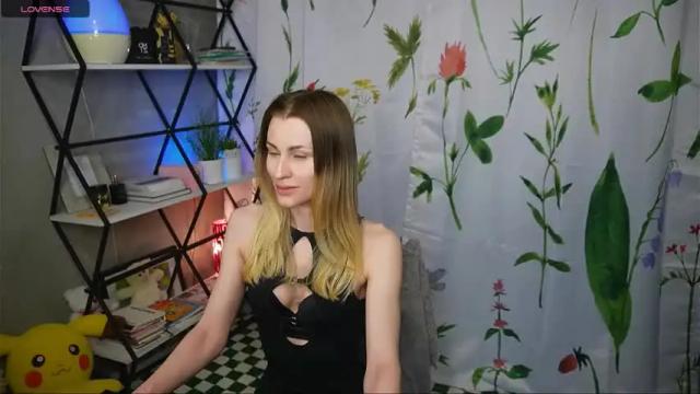 Thumbnail 1, exe_cutie's Stream at Chaturbate, 21 months ago