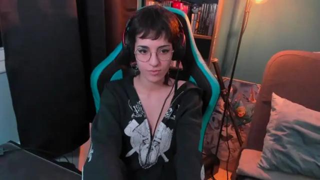 Image 8 of existenc3 Stream on Chaturbate on 18 months ago