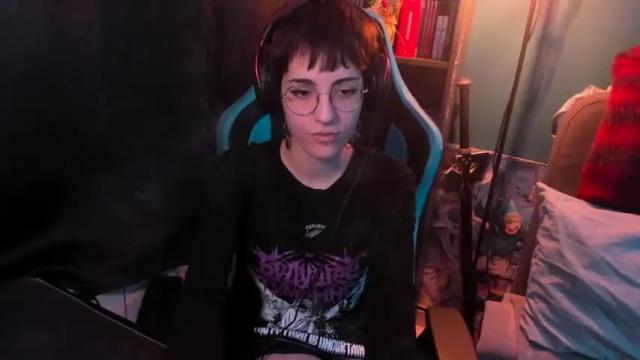 Image 6 of existenc3 Stream on Chaturbate on 18 months ago