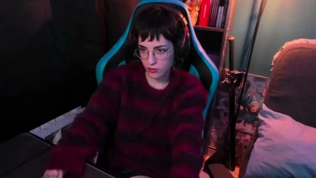 Image 6 of existenc3 Stream on Chaturbate on 18 months ago