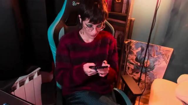 Image 7 of existenc3 Stream on Chaturbate on 17 months ago
