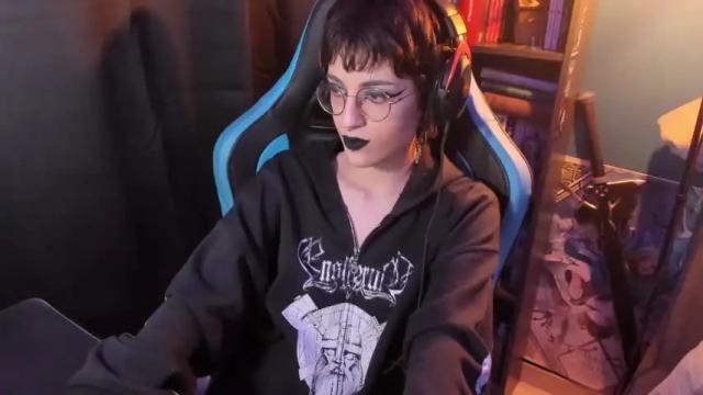 Image 7 of existenc3 Stream on Chaturbate on 17 months ago