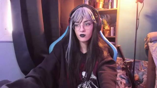 Image 2 of existenc3 Stream on Chaturbate on 17 months ago