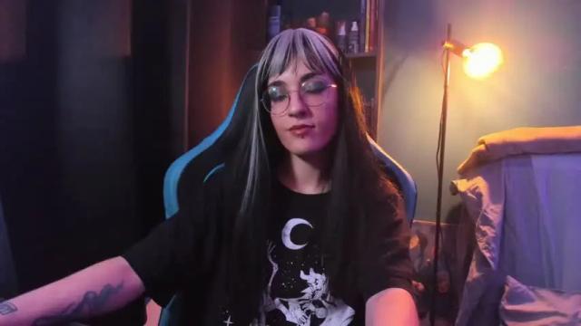 Image 11 of existenc3 Stream on Chaturbate on 17 months ago