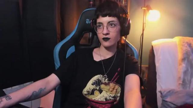 Image 12 of existenc3 Stream on Chaturbate on 16 months ago