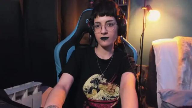 Image 4 of existenc3 Stream on Chaturbate on 16 months ago